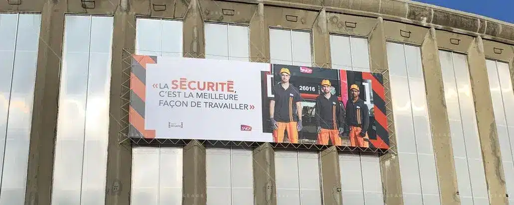 bache-de-facade-imprimee-1