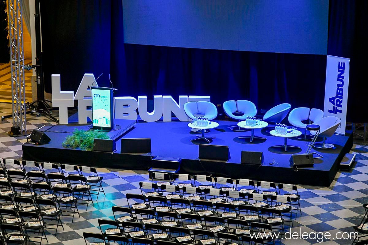 texte-polystyrène-sur-scène