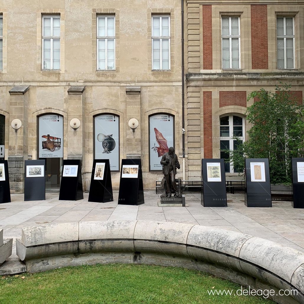 exposition-photo-sur-trottoir