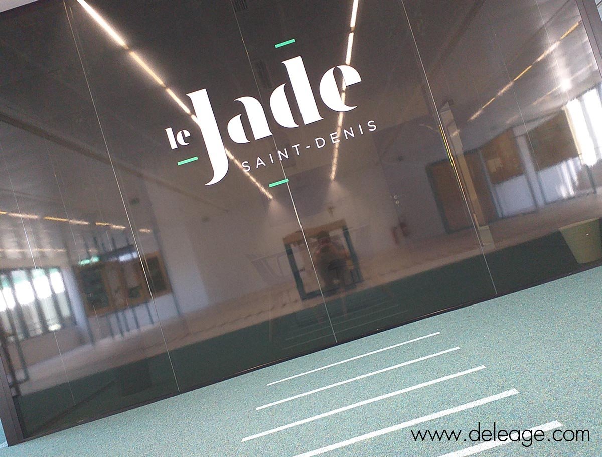 marquage signalétique-vitrage