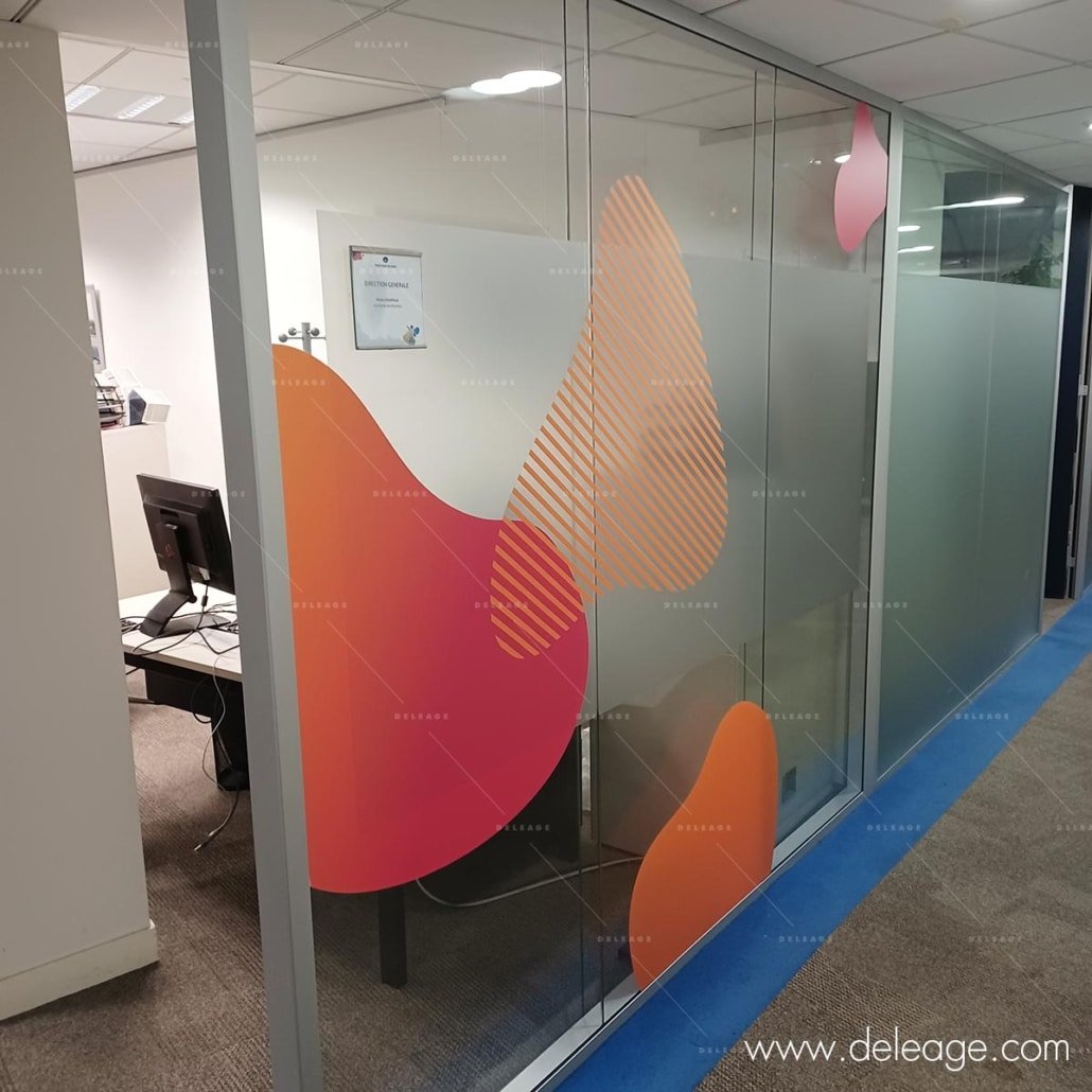 decoration-bureau-vinyle-adhesif-vitrophanie-3