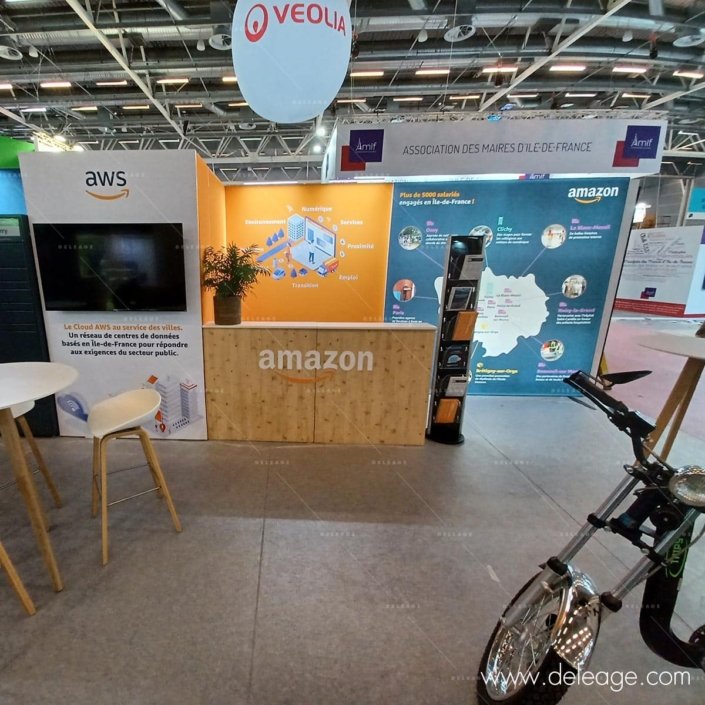 decoration-stand-amazon-tissu-et-vinyle-5