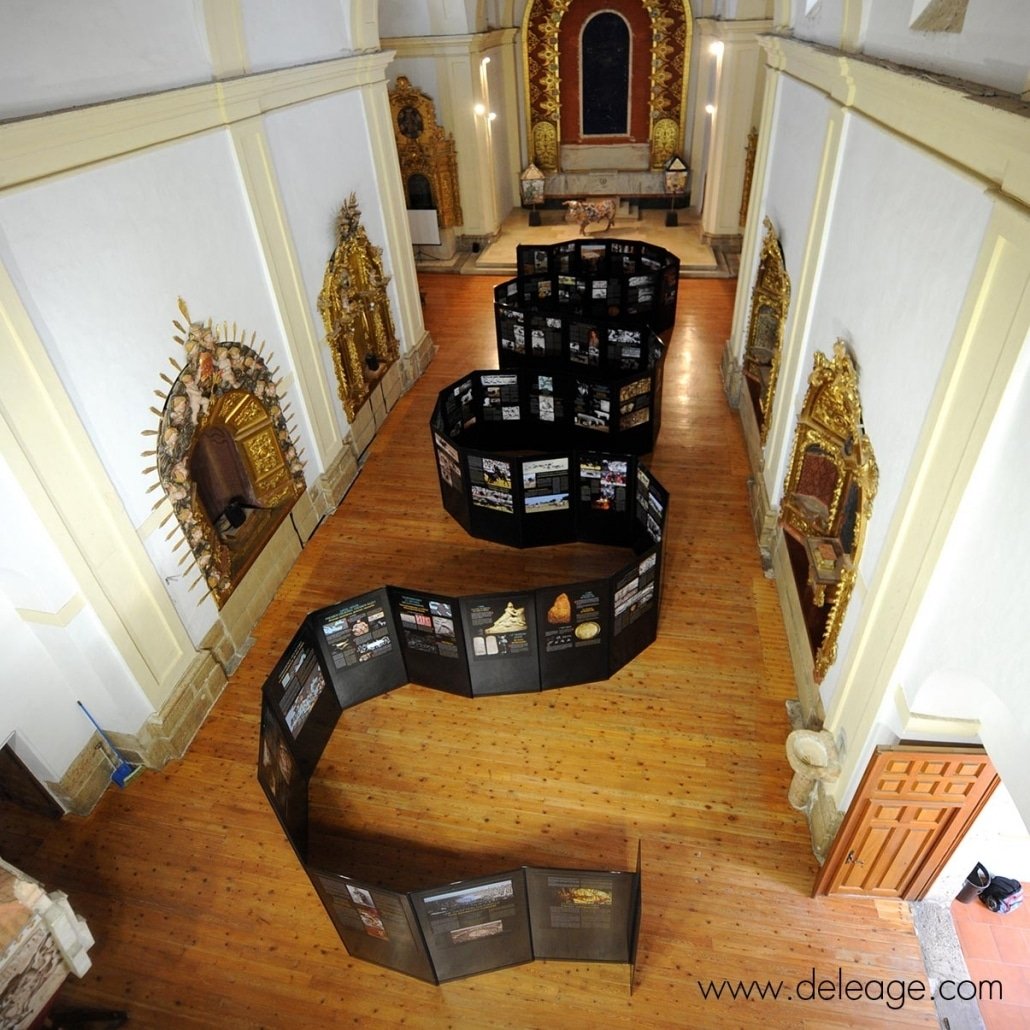 panneau-exposition-tableau