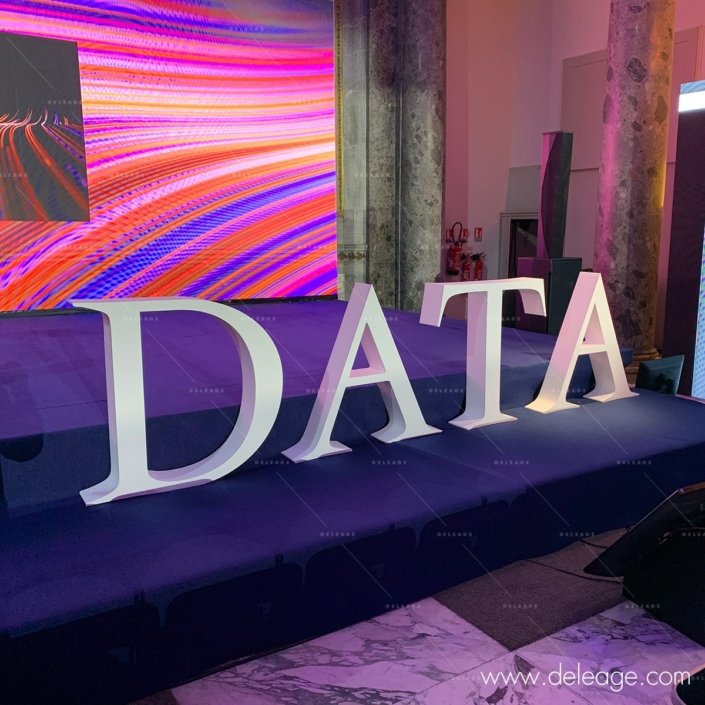 lettre-en-volume-sur-scene