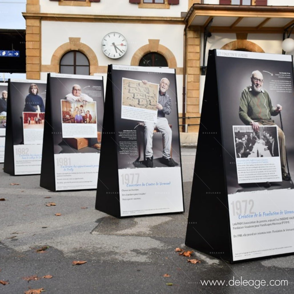 totems-photos-expo-exterieure-ZigZag