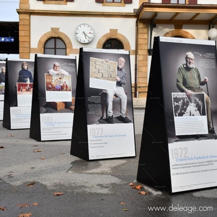 totems-photos-expo-exterieure-ZigZag