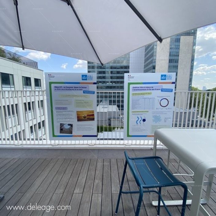 panneau-d’exposition-intérieure-autonome