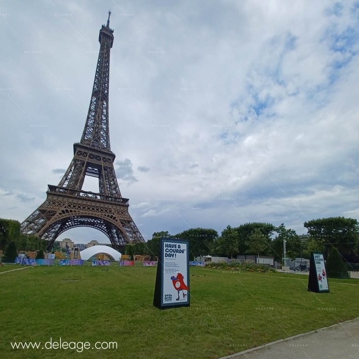 Pyramide-Zig-zag-Tour-eiffel-JO
