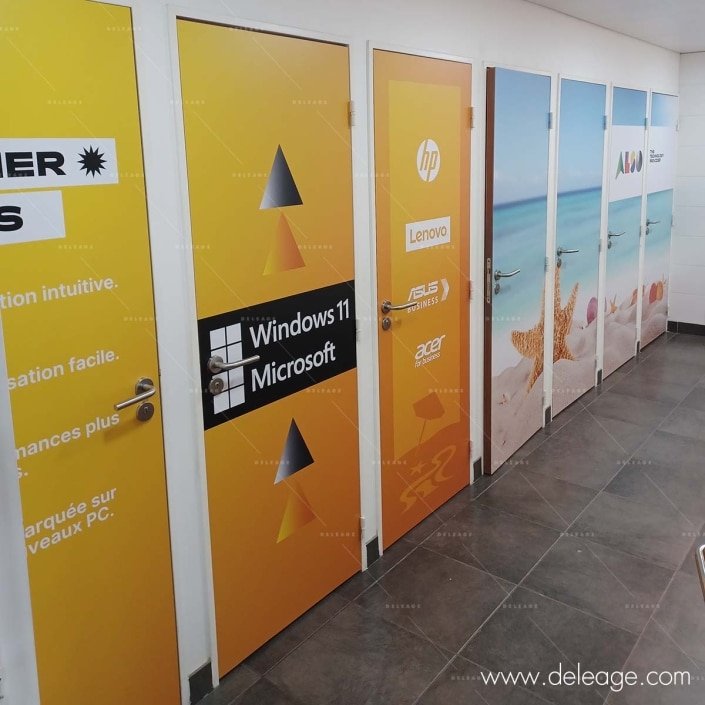 impression-sur-portes-sanitaires