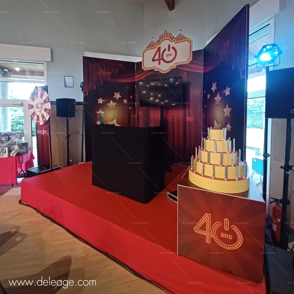 support-gateau-anniversaire-geant