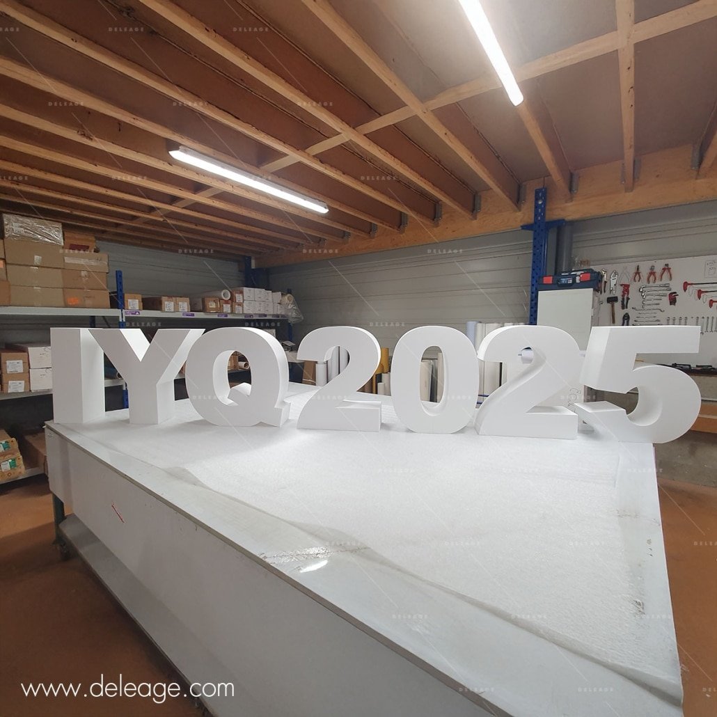 decoupe-en-atelier-textte-polystyrene