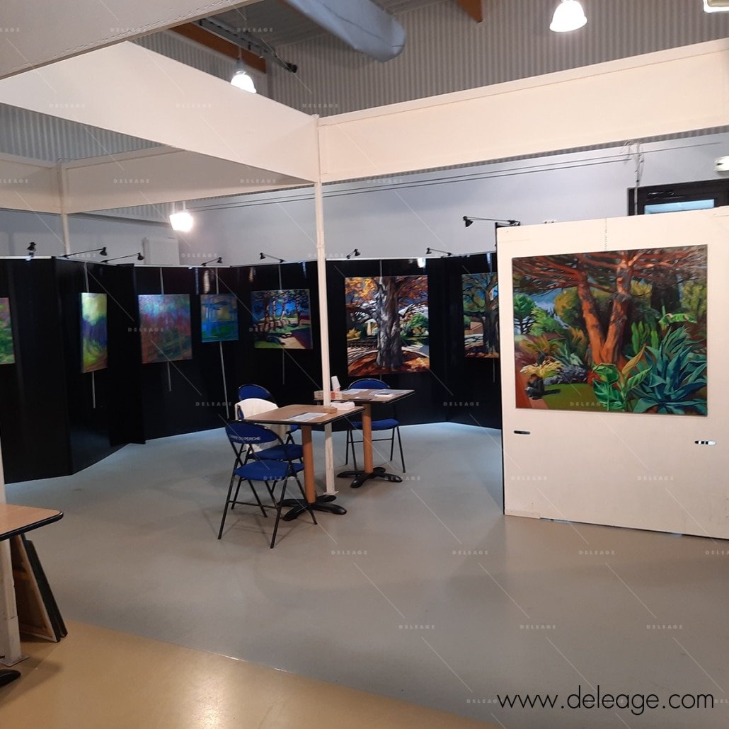 panneaux-d'exposition-avec-cimaise (1)