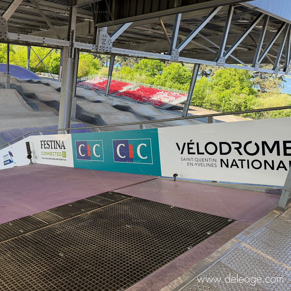velodrome-saint-quentin-cic-dibond-bmx-exterieur